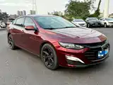 Photo 3 - Chevrolet Malibu XL