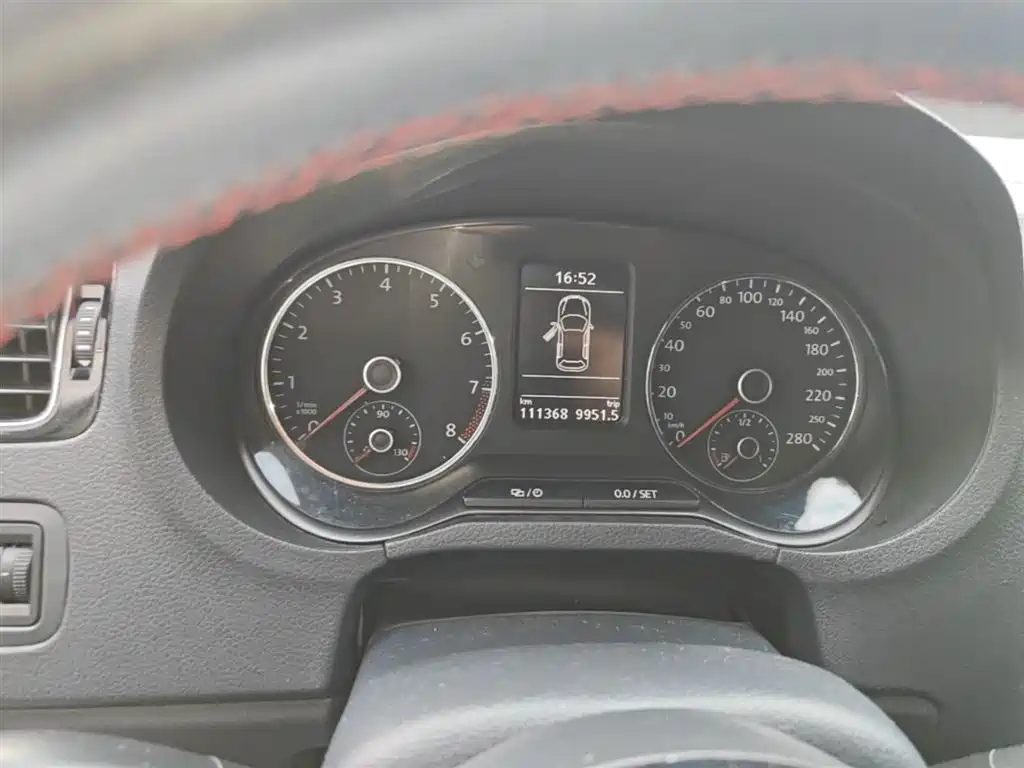 Volkswagen Polo 2015 Model 1.4TSI GTI фото 12