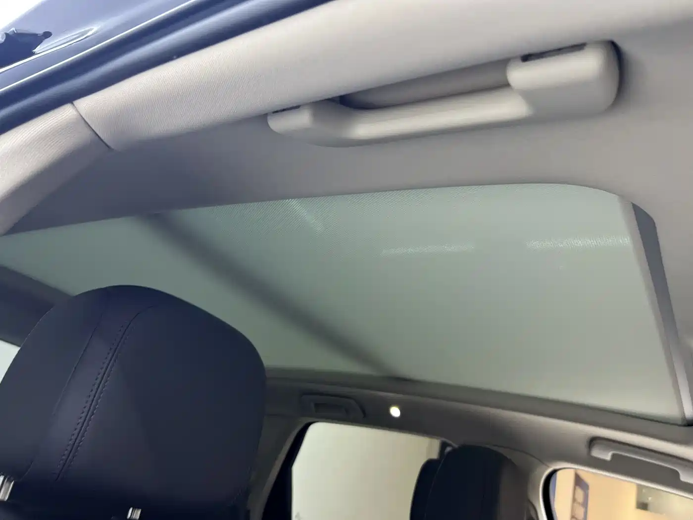 Volkswagen Touareg 2019 3.0TSI Sharp Edge Edition China VI фото 14