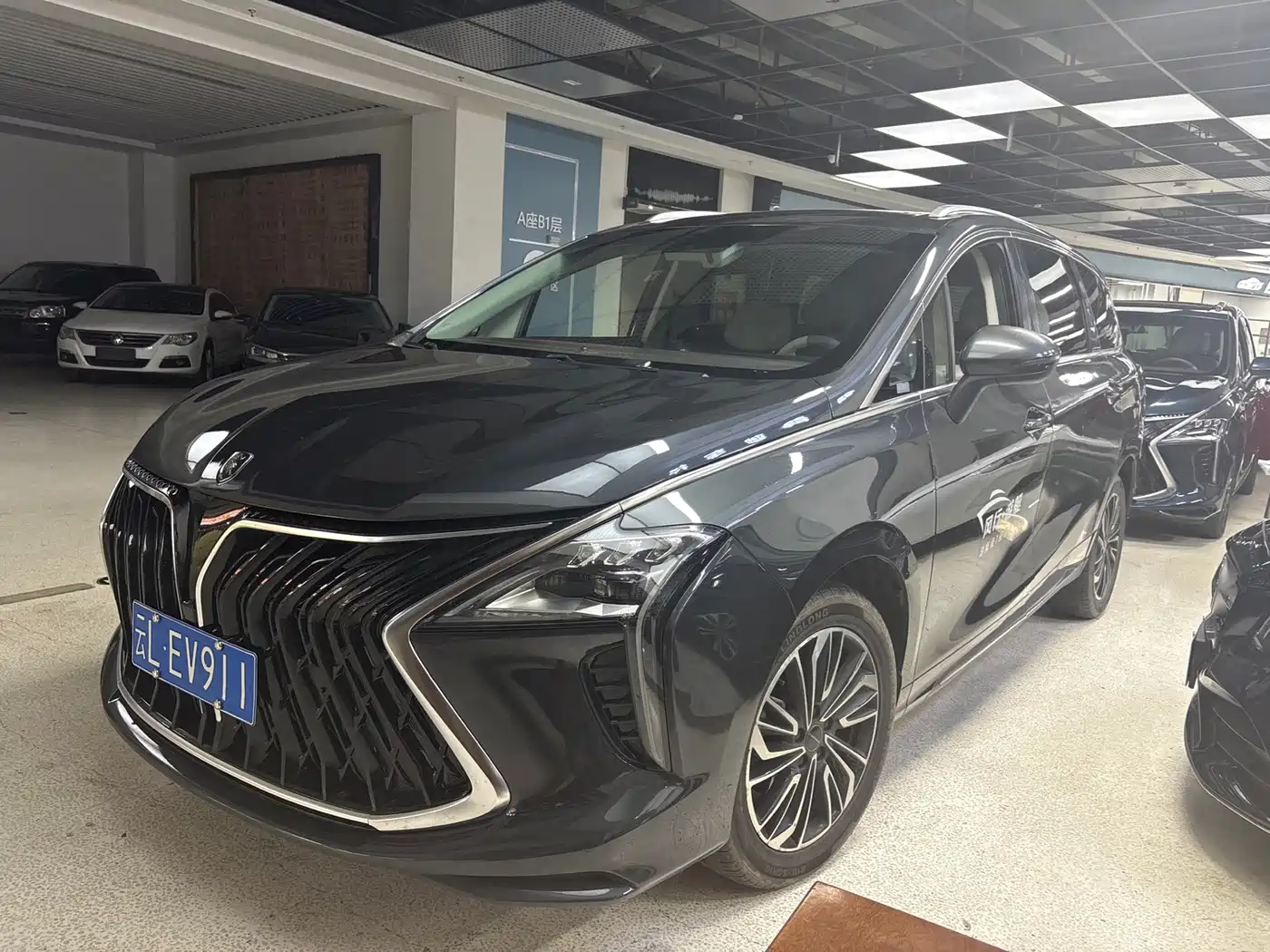 Dongfeng Fengxing Fengxing Yacht 2023 2022 1.5T DCT Chase the Wind Edition