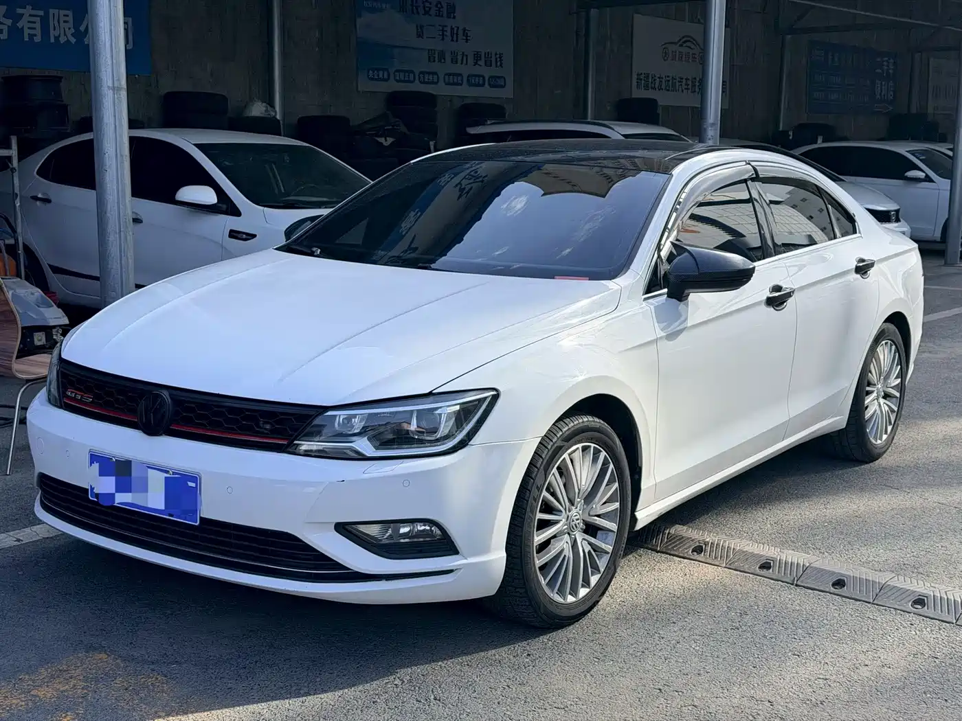 Volkswagen Lamando 2016 2015 280TSI DSG Luxury