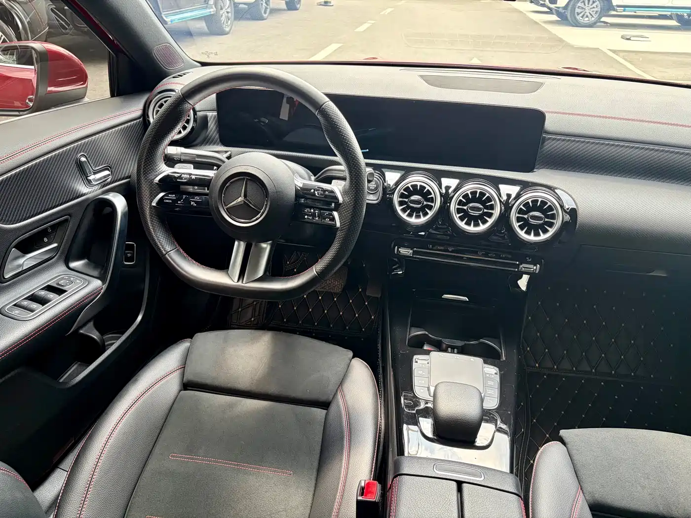 Mercedes-Benz A-Class 2023 A 200 L Fashion фото 21