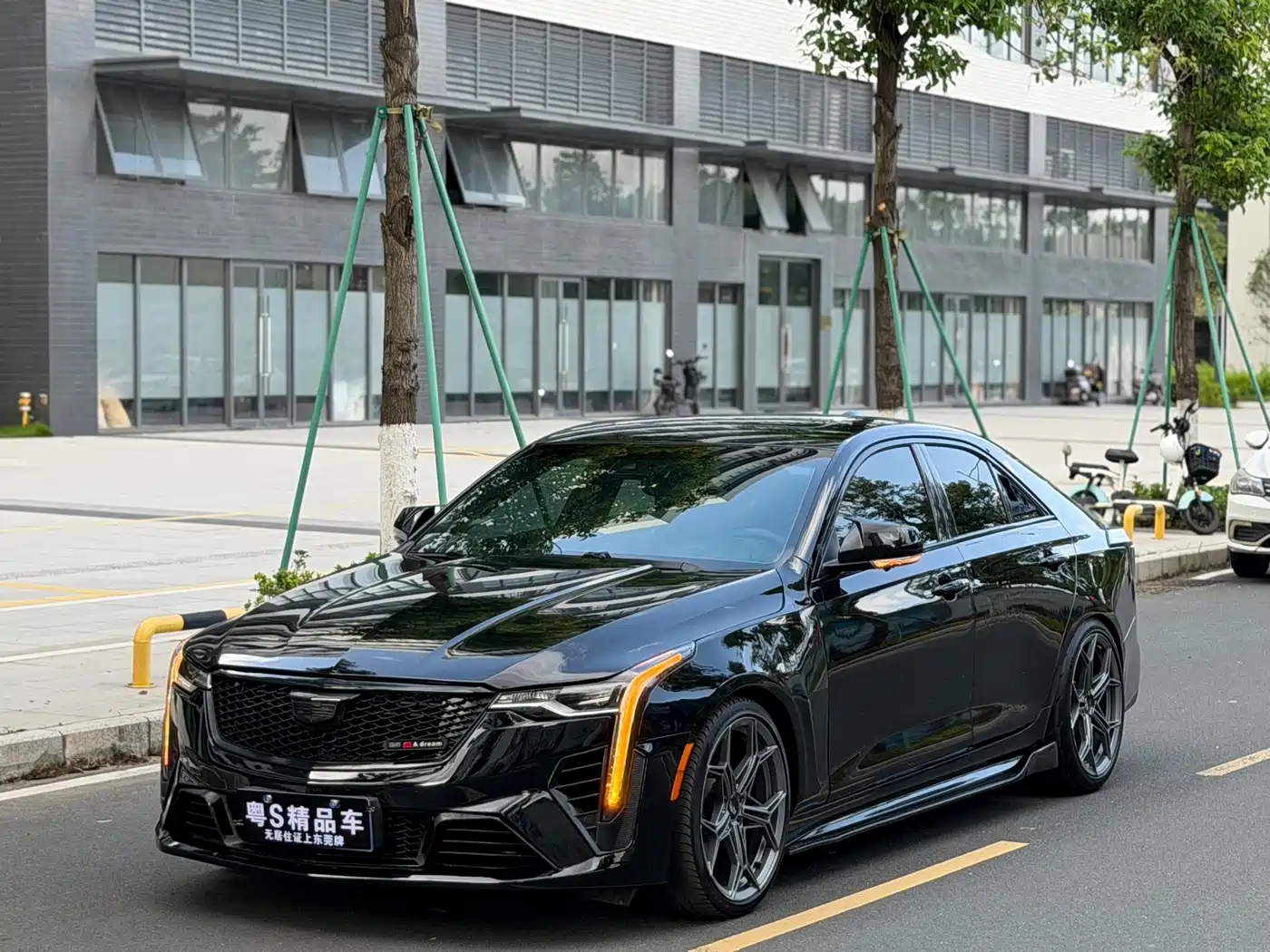 Cadillac CT4, 2020 год