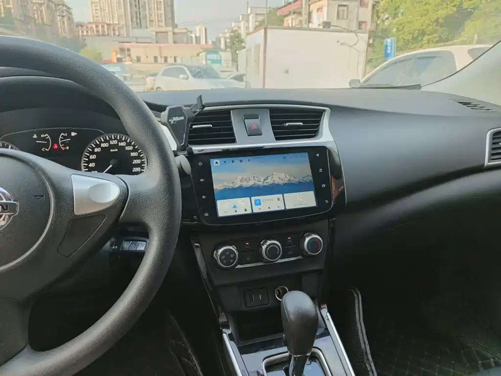 Nissan SYLPHY, миниатюра 13