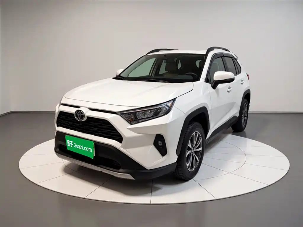 Toyota RAV4 Rongfang 2023 2.0L CVT 2WD Fashion Edition