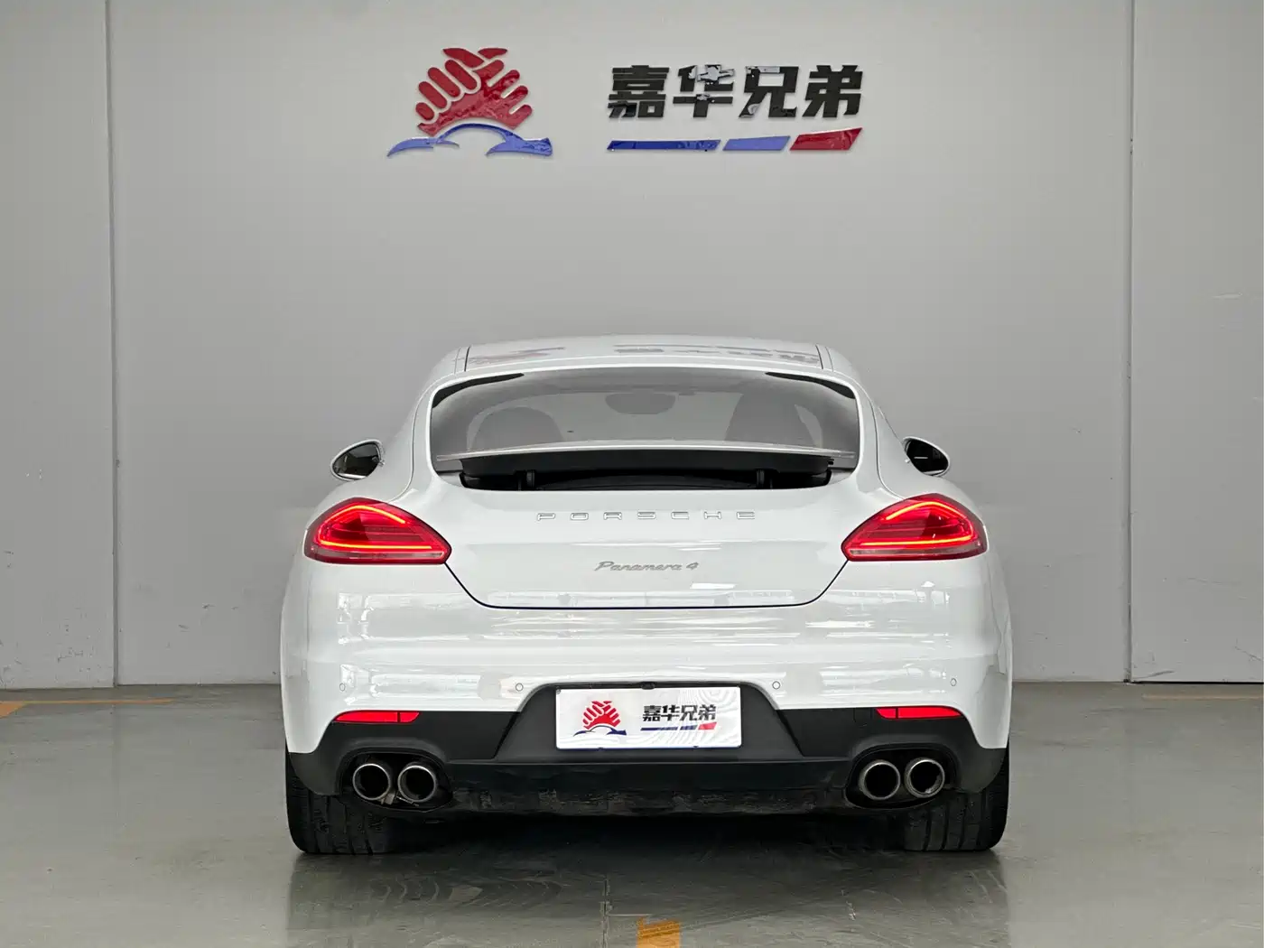 Porsche Panamera 2016 Panamera 4 Executive Edition 3.0T фото 11