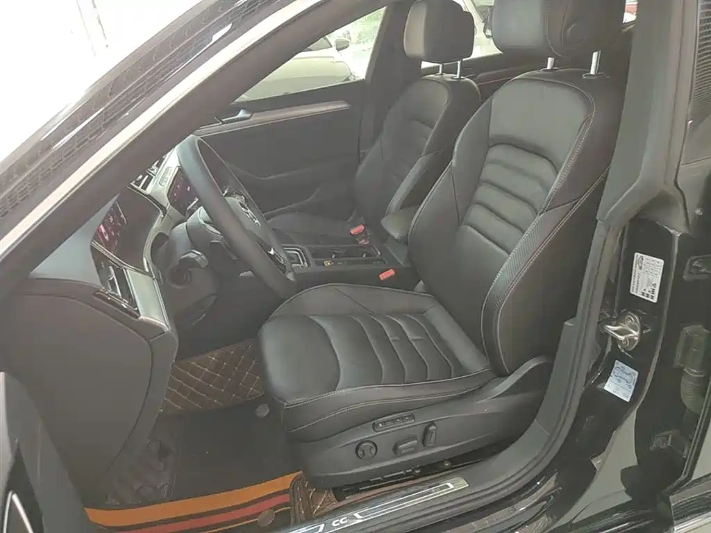 Volkswagen FAW-Volkswagen CC 2020 330TSI Glamour Version China VI фото 15