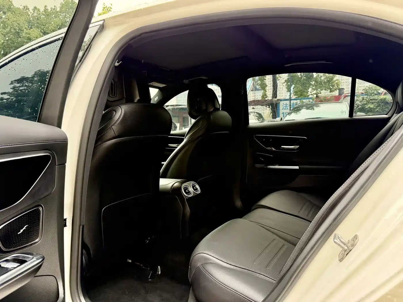 Mercedes-Benz C-Class 2025 C 260 L Sport Edition фото 11