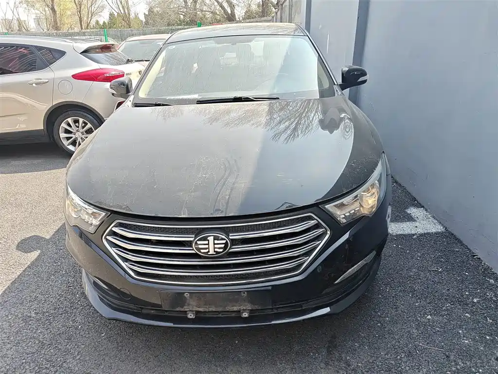 Besturn B30 2017 2016 1.6L Automatic Luxury