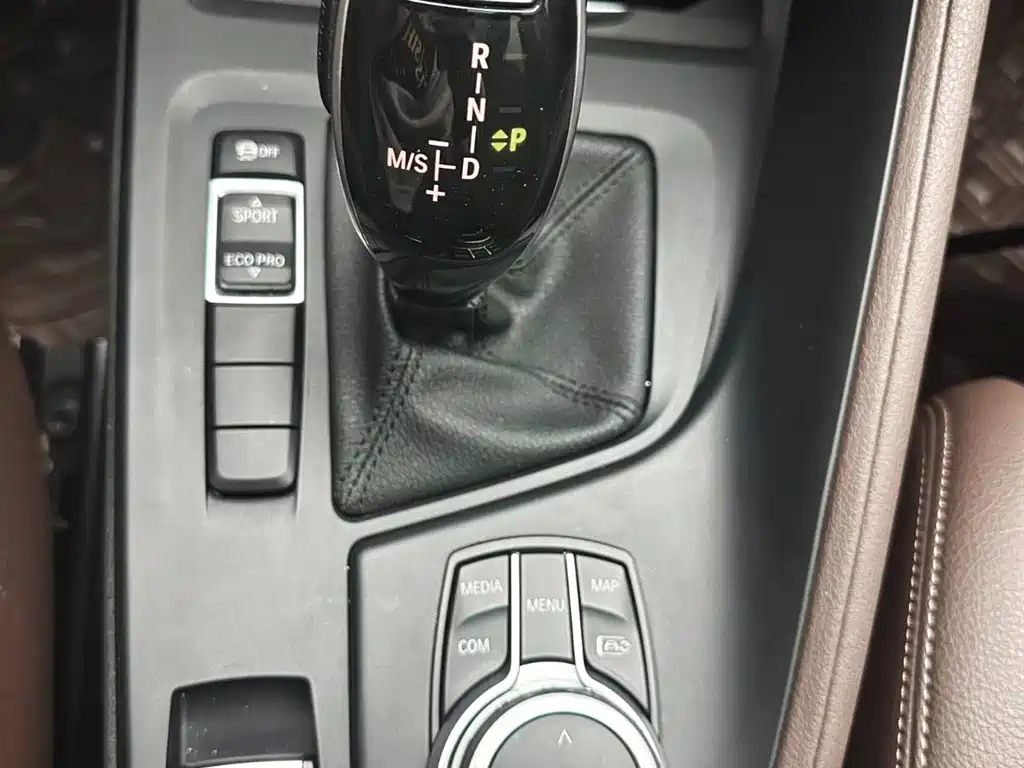 BMW X1 2021 Facelift sDrive20Li Fashion фото 13