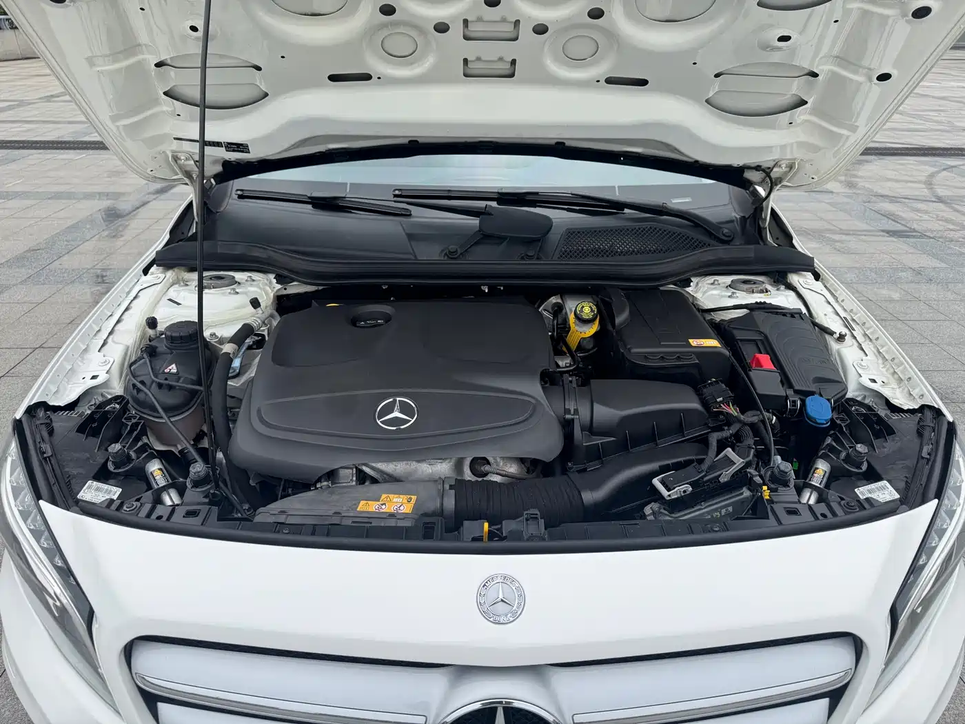 Mercedes-Benz GLA 2015 GLA 220 4MATIC Fashion Edition фото 20