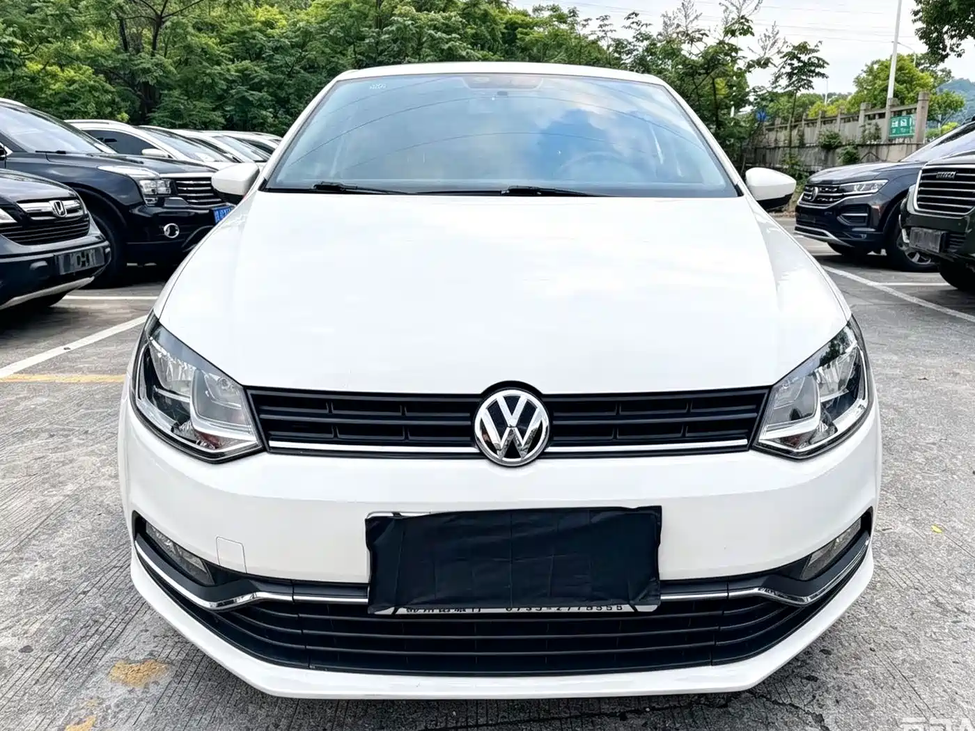 Volkswagen Polo 2016 1.6L Automatic Comfort фото 2