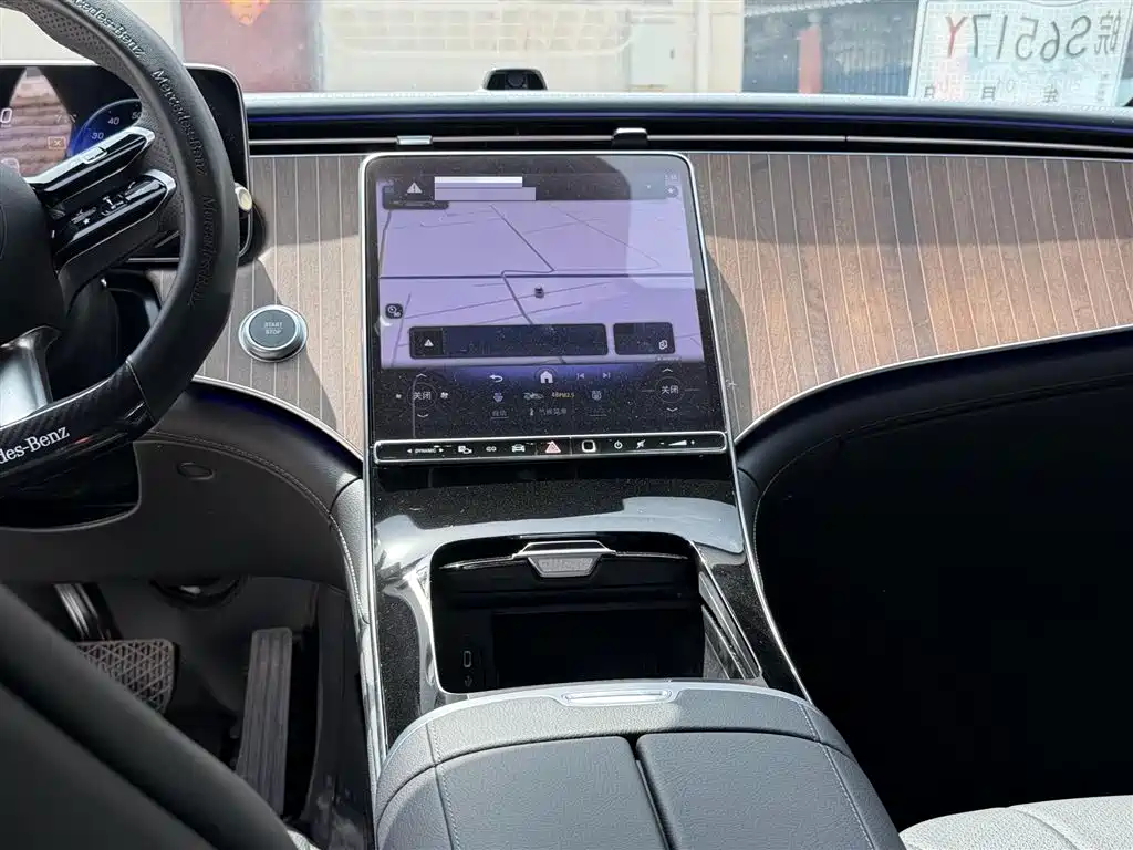Mercedes-Benz EQE 2025 500 4MATIC Pioneer фото 6
