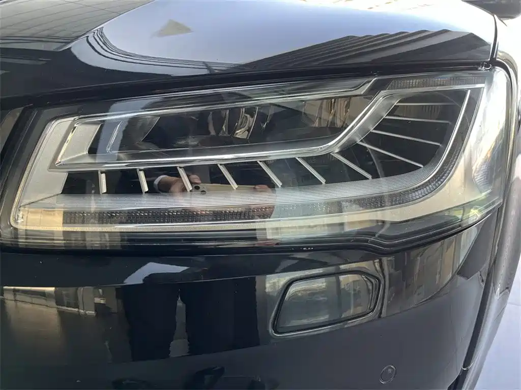Audi A8 2017 A8L 40 TFSI Comfort фото 11