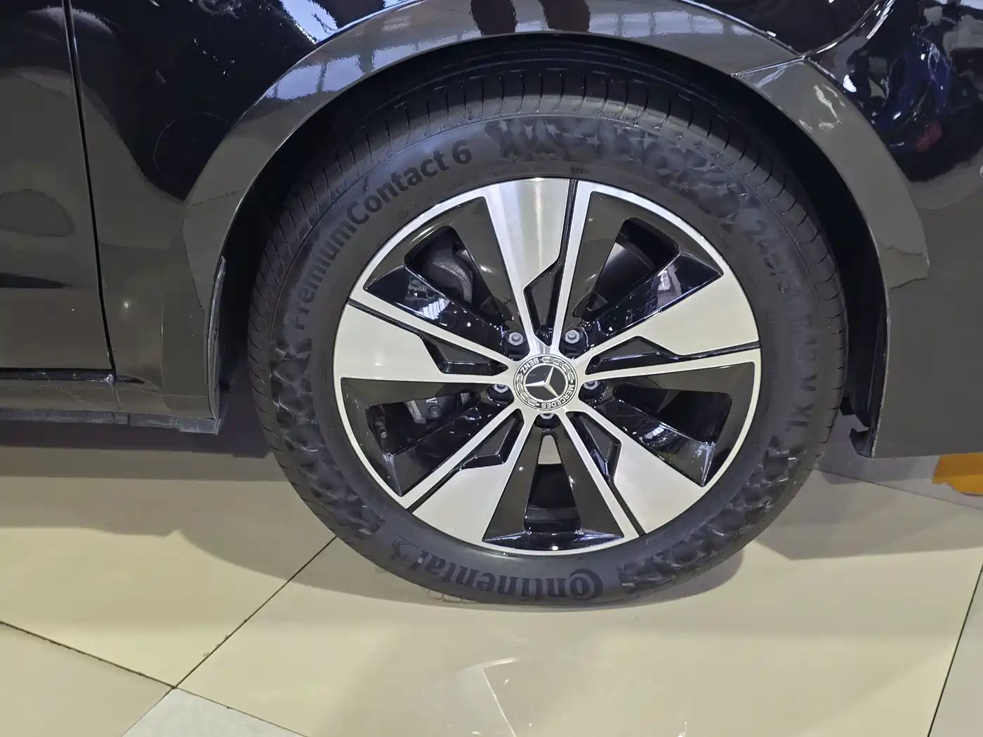 Mercedes-Benz V-Class 2022 V 260 L Long Wheelbase Prestige Edition фото 28