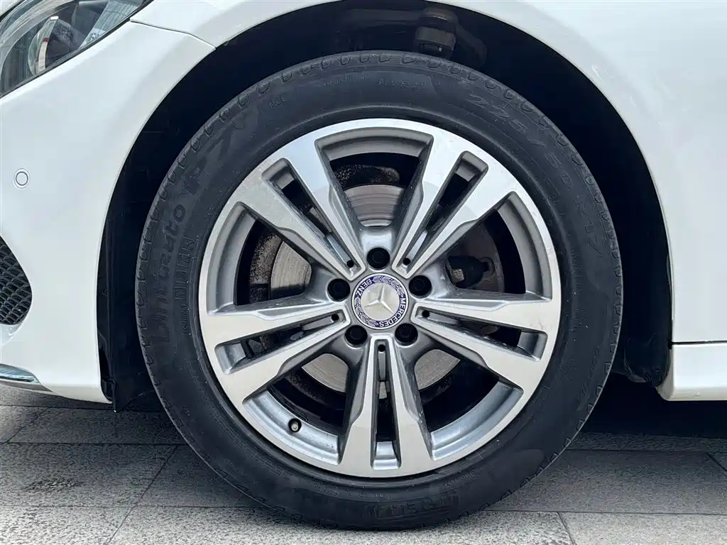 Mercedes-Benz C-Class 2017 Facelift C 200 L Sport Edition фото 10