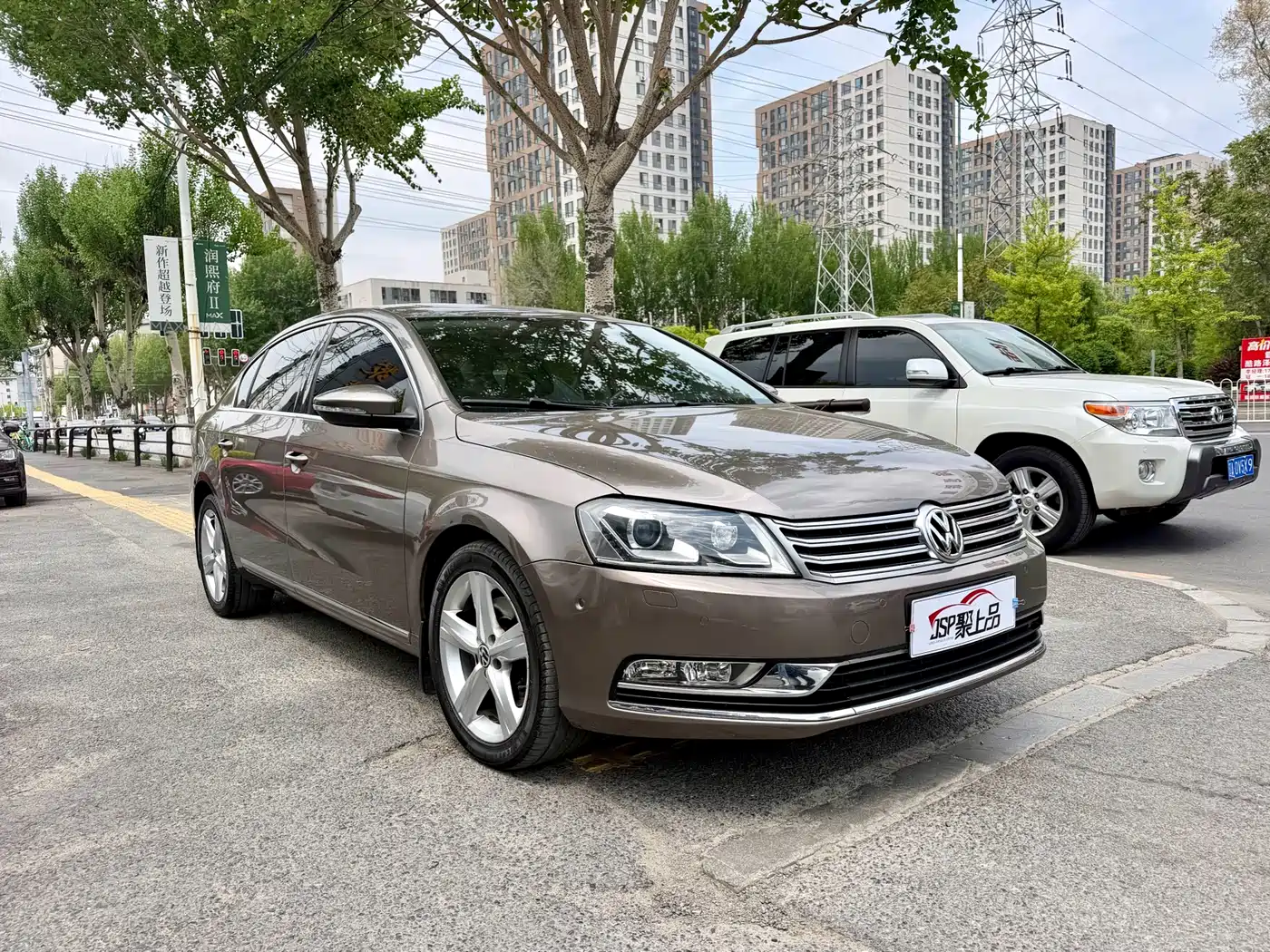 Volkswagen Magotan 2015 Facelift 1.8TSI Premium фото 3