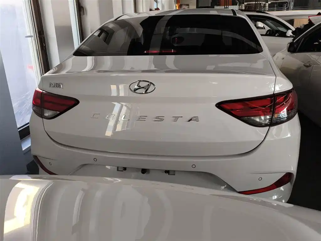 Hyundai Elantra 2018 1.6L Auto Joy GL (China V) фото 6