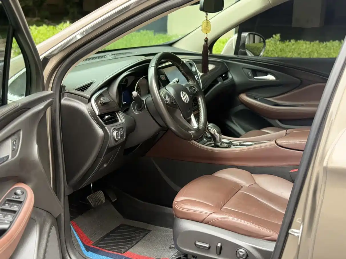 Buick Envision Plus 2017 28T AWD Luxury фото 4