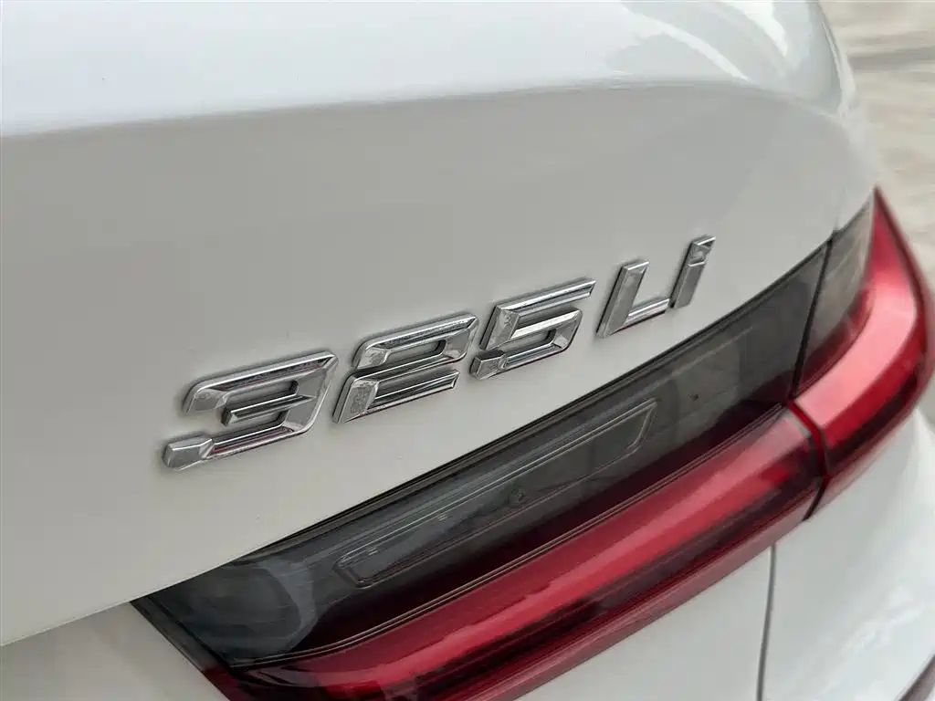 BMW 3 Series 2022 Facelift 325Li M Sport Package фото 28