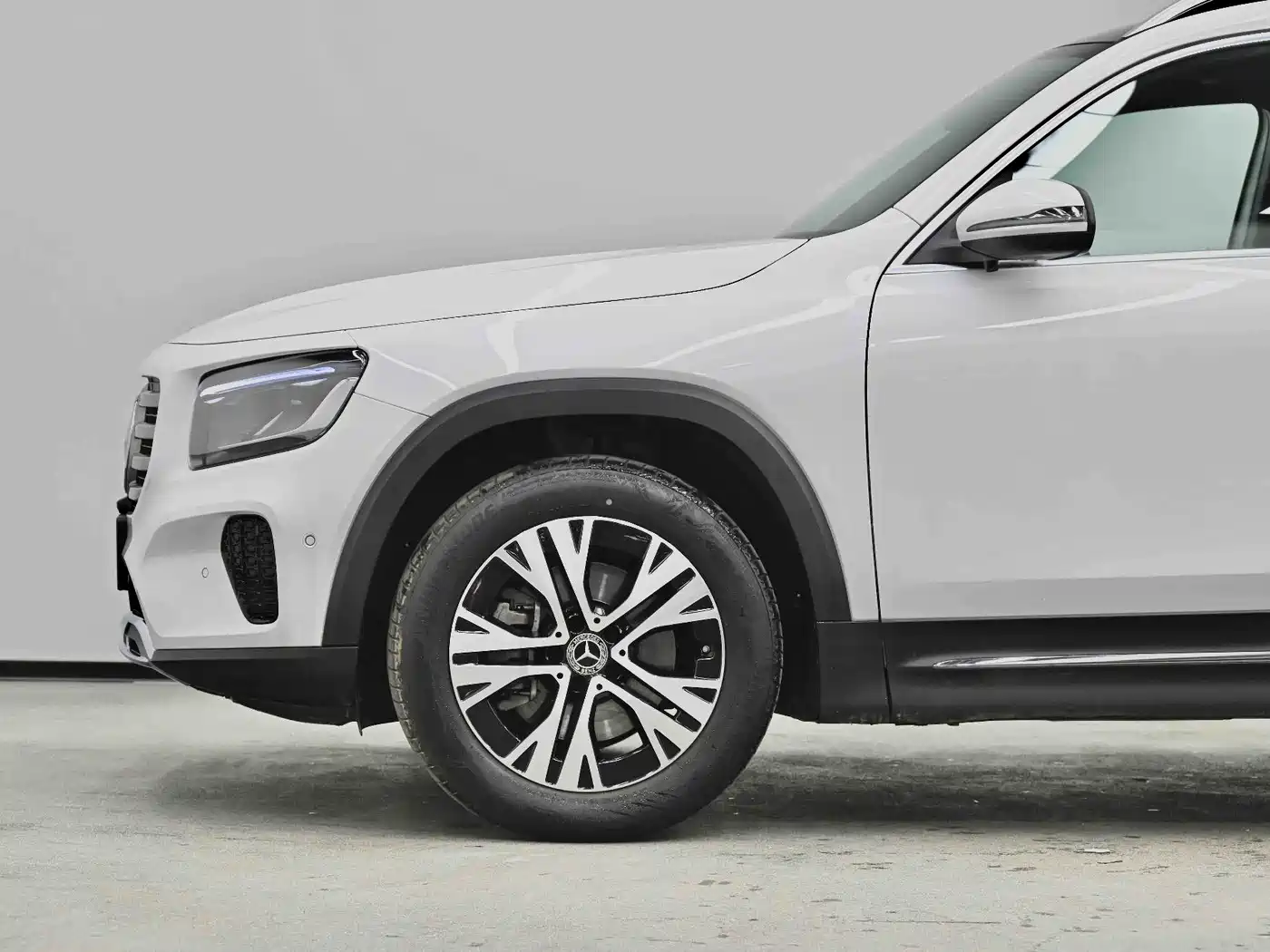 Mercedes-Benz GLB 2024 GLB 220 Dynamic фото 22