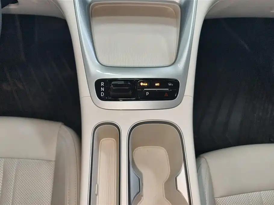 Geely Galaxy Starry Wish 2025 310km Youth Edition фото 16