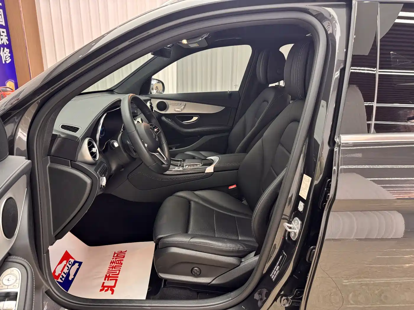 Mercedes-Benz GLC 2020 Facelift GLC 260 L 4MATIC Dynamic фото 7
