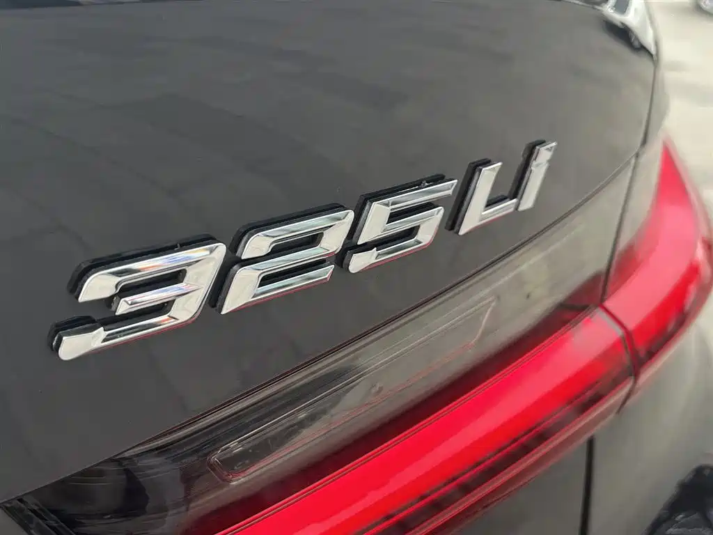 BMW 3 Series 2022 Facelift 325Li M Sport Package фото 29