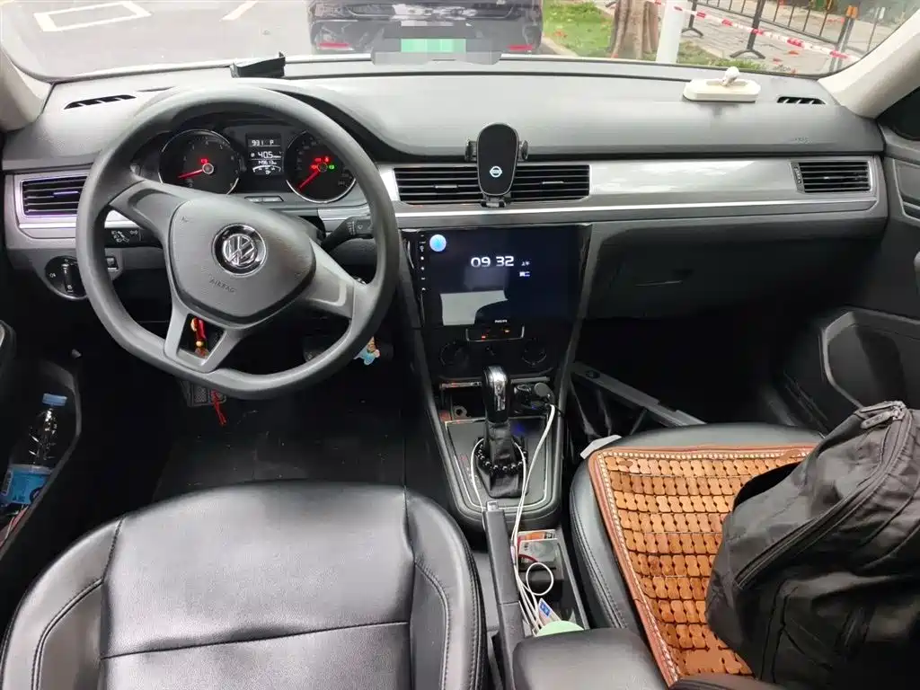 Volkswagen Bora 2016 Model 1.6L Automatic Fashion фото 10