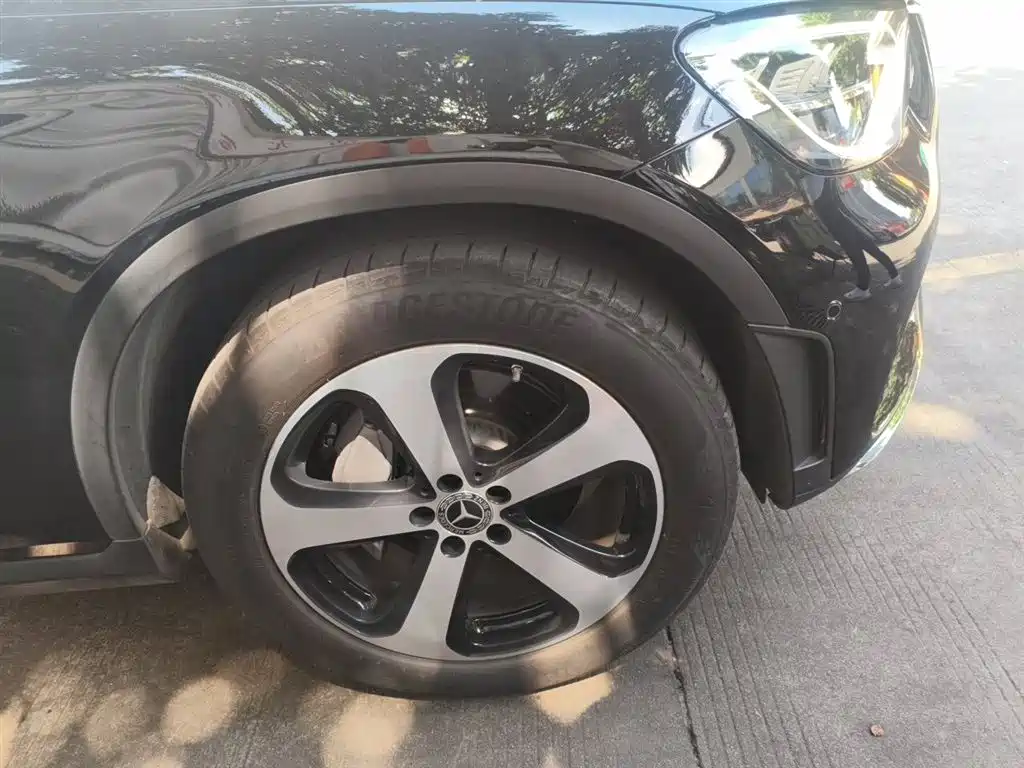 Mercedes-Benz GLC 2022 Facelift III GLC 260 L 4MATIC Dynamic фото 26