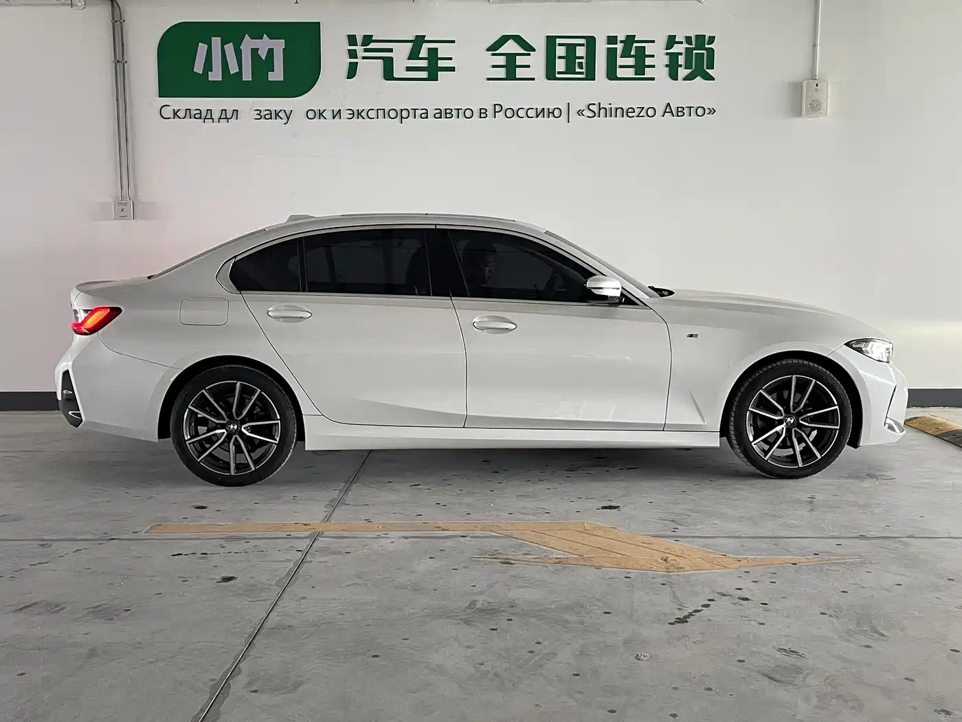 BMW 3 Series 2023 320Li M Sport Package фото 8