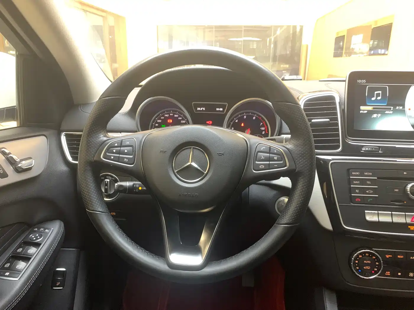 Mercedes-Benz GLE Coupe 2015 GLE 400 4MATIC Coupe SUV фото 10