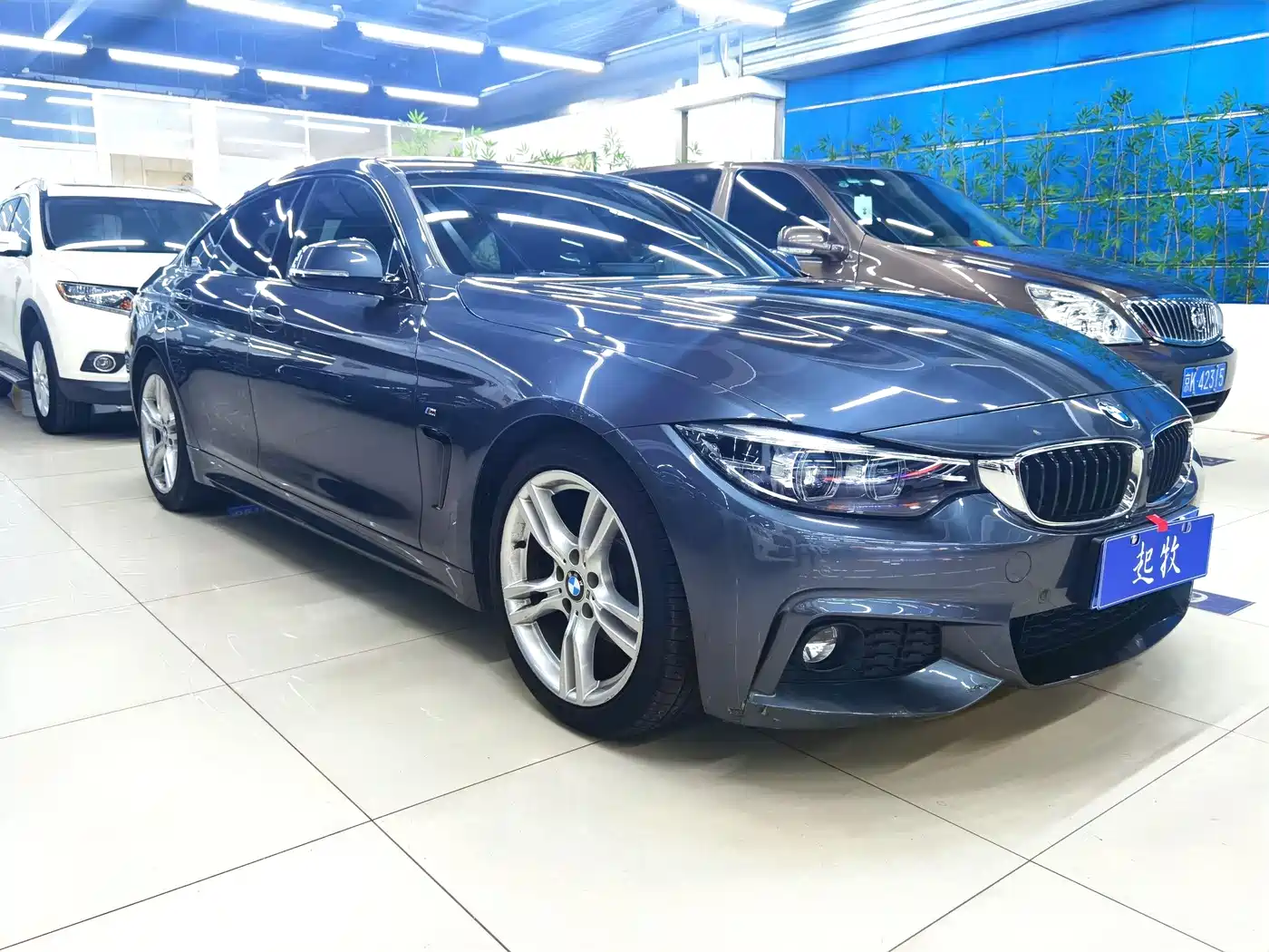 BMW 4 Series 2017 425i Gran Coupe Leading M Sport Package фото 3