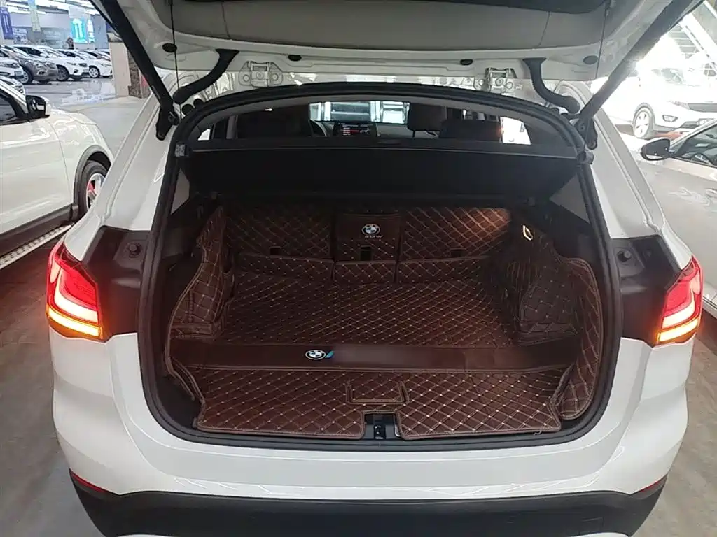 BMW X1 2021 sDrive20Li Exclusive фото 19