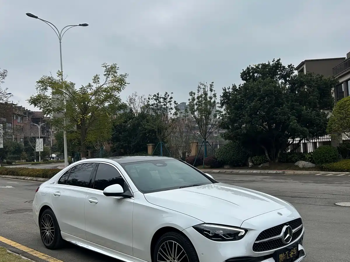 Mercedes-Benz C-Class 2025 C 260 L Sport Edition фото 3