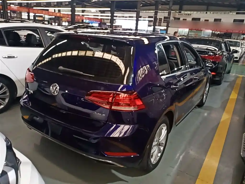 Volkswagen Golf 2018 230TSI Automatic Comfort фото 7
