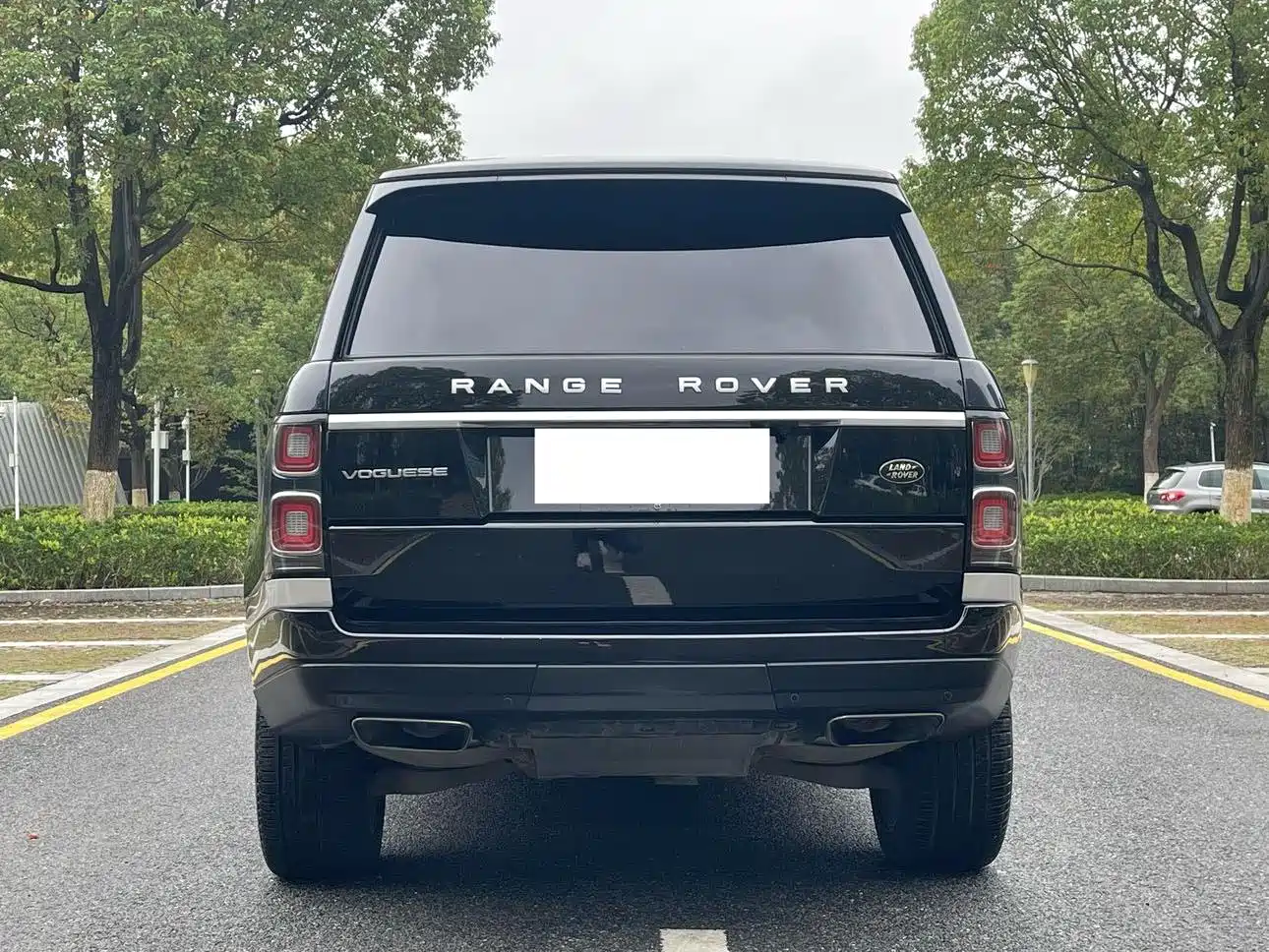 Land Rover Range Rover 2015 3.0 SC V6 Vogue SE Genesis Extended Edition фото 14