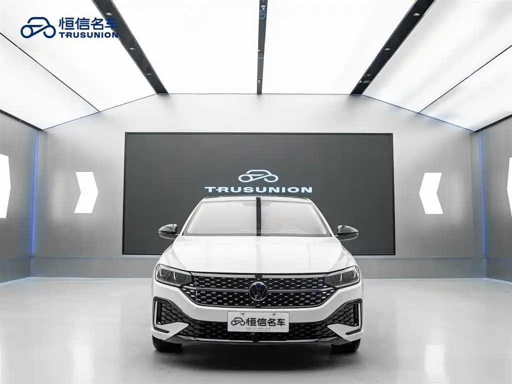 Volkswagen Lavida 2023 Model 280TSI DSG Starlight Eternal Edition фото 2
