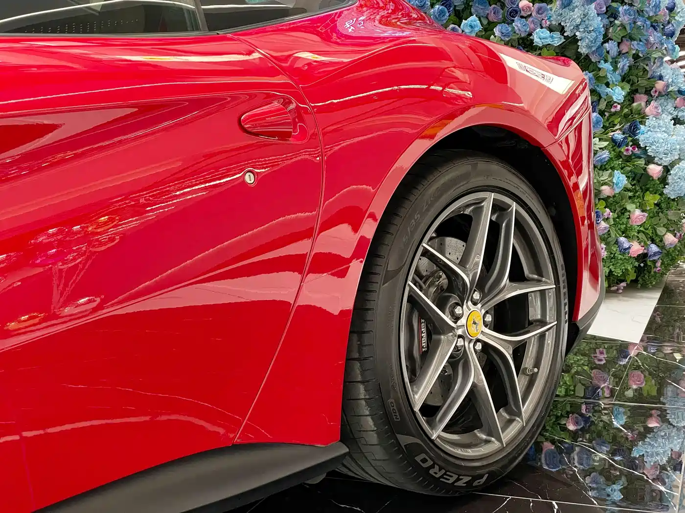 Ferrari F12berlinetta 2016 2013 6.3L Standard
