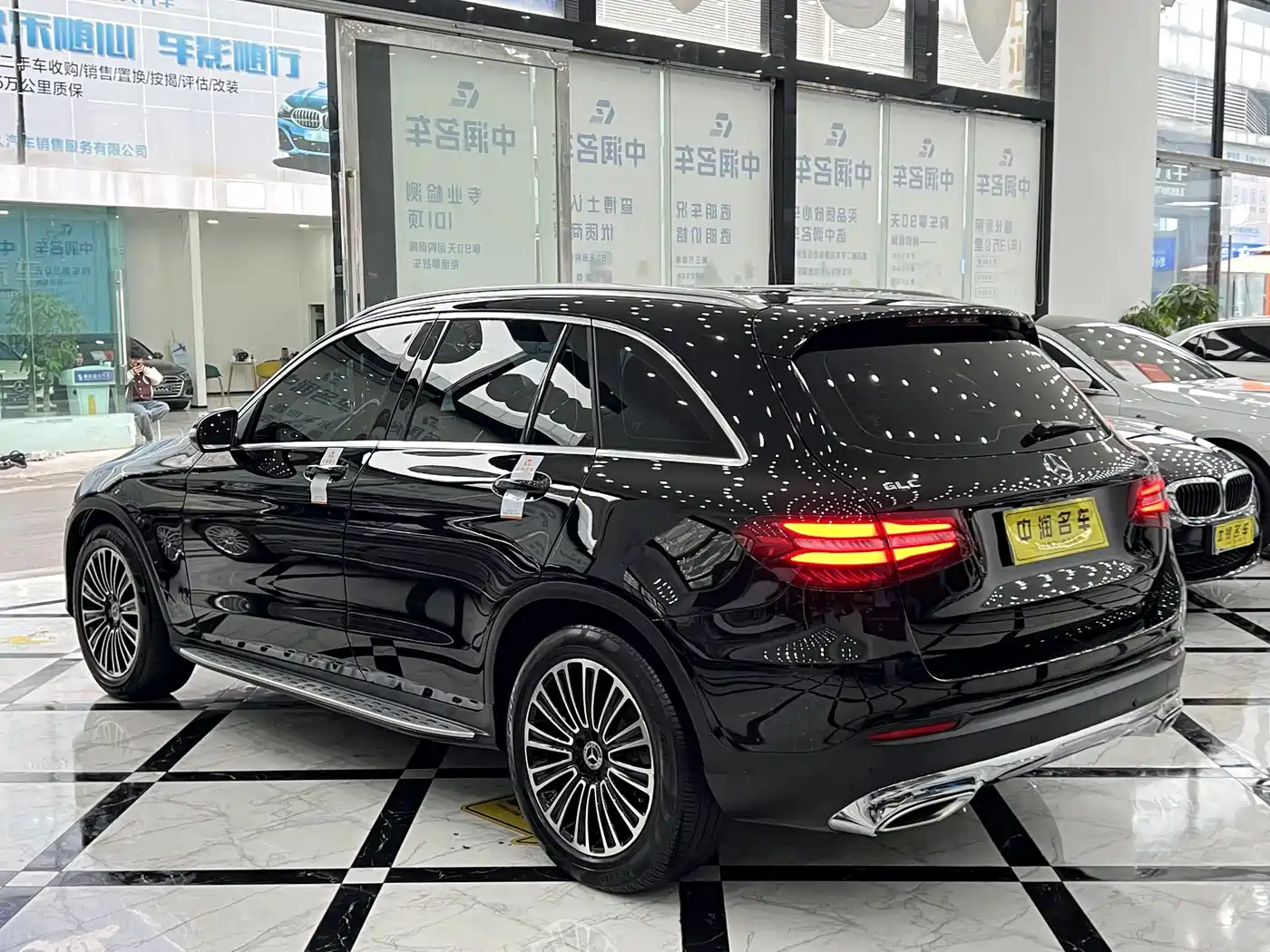 Mercedes-Benz GLC 2018 Facelift GLC 200 4MATIC фото 5