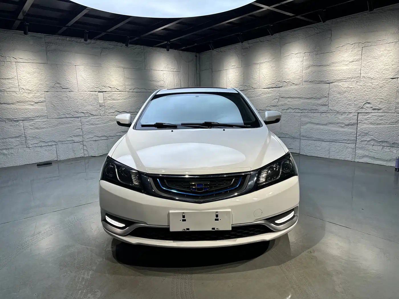 GEELY EMGRAND NEW ENERGY