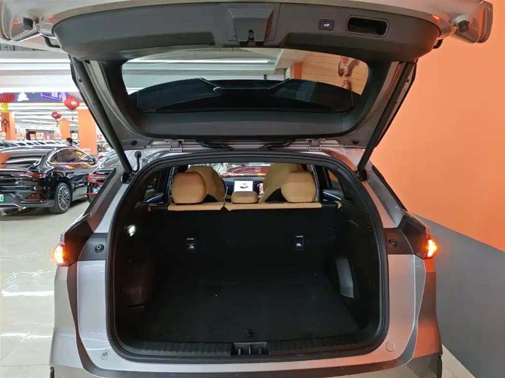 Geely Galaxy Galaxy L7 2023 1.5T 115km Starship фото 19