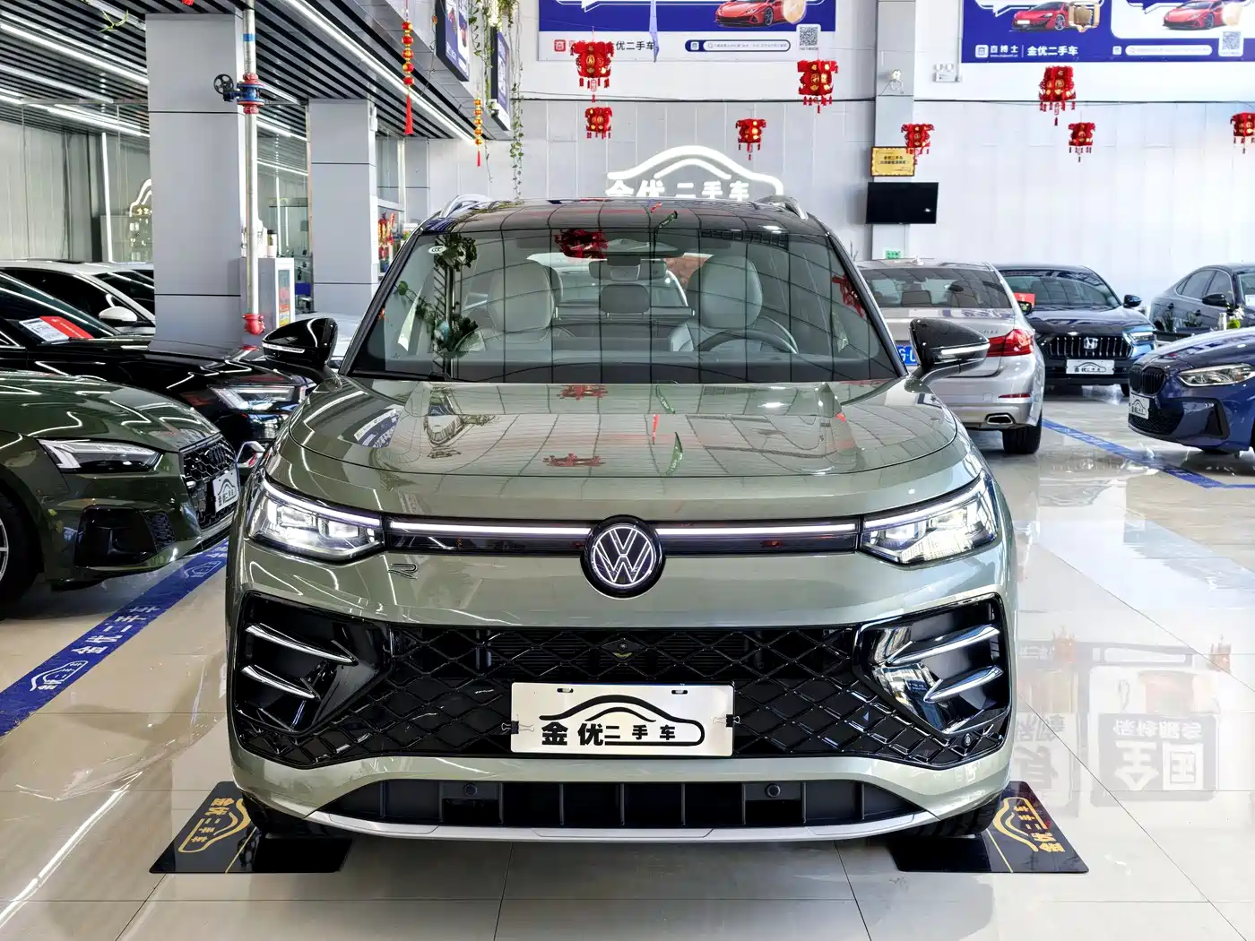 Volkswagen Tayron 2025 Model Tayron L 380TSI 4WD Luxury Easy Package фото 2