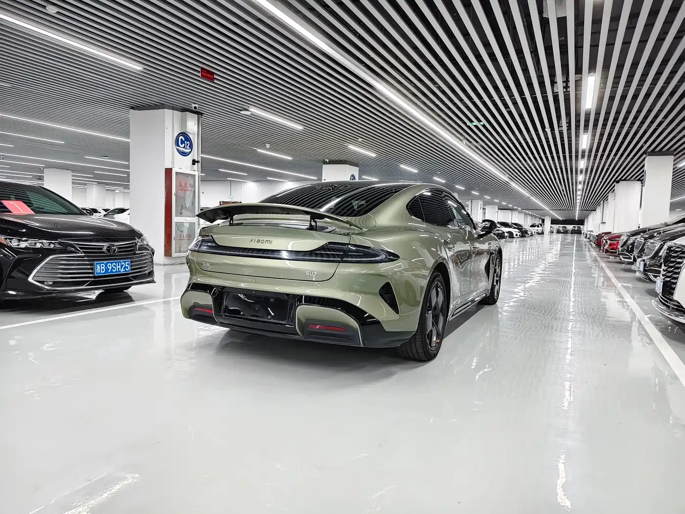 Xiaomi Auto Xiaomi SU7 2024 RWD Ultra Long Range Advanced Smart Driving Pro Edition фото 13