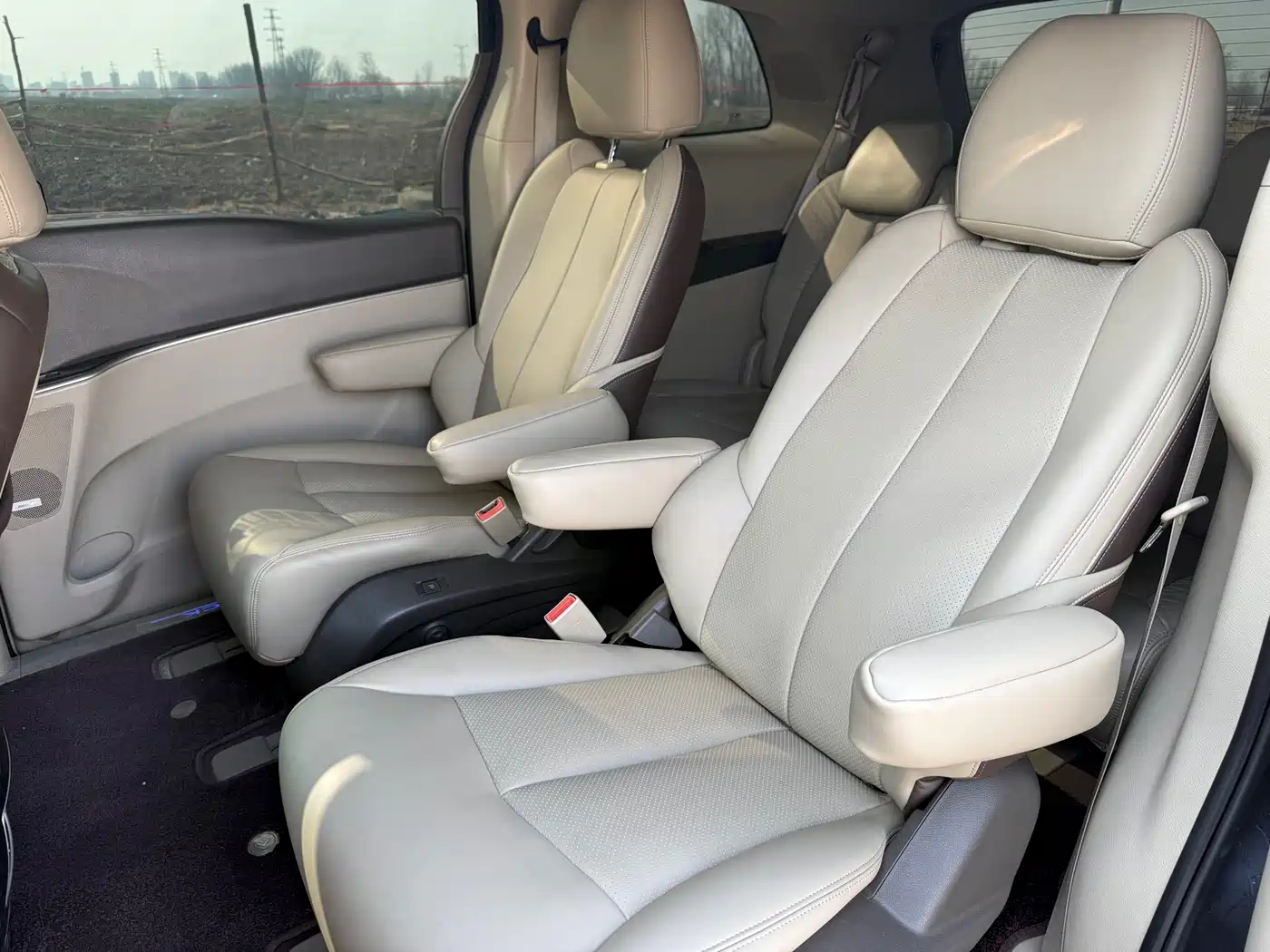 Buick GL8 2013 3.0L XT Luxury Business Flagship Edition фото 8