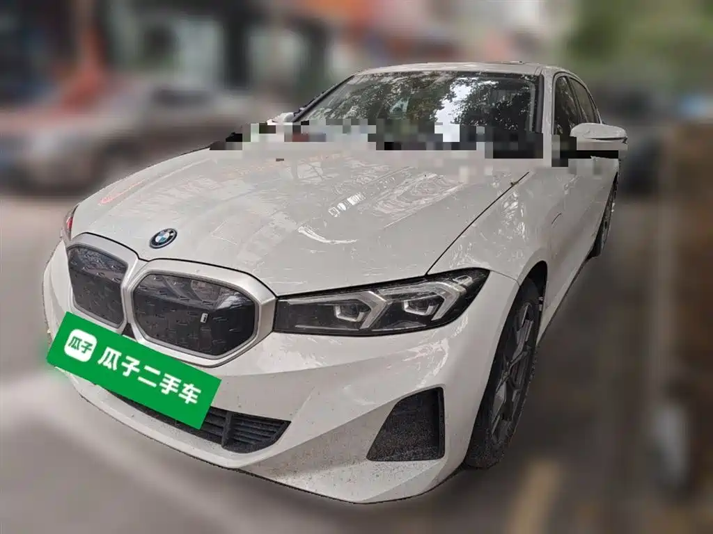 BMW i3 2024 eDrive 35 L