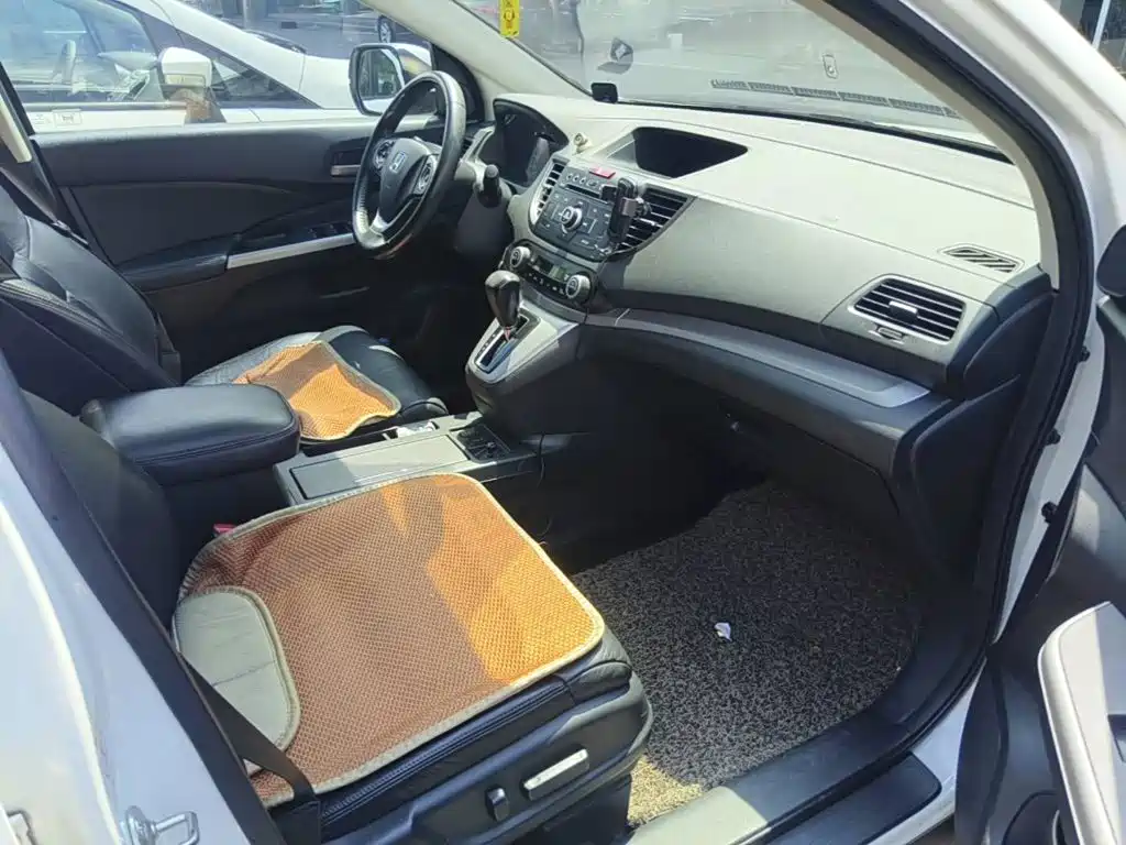 Photo 10 - Honda CR-V
