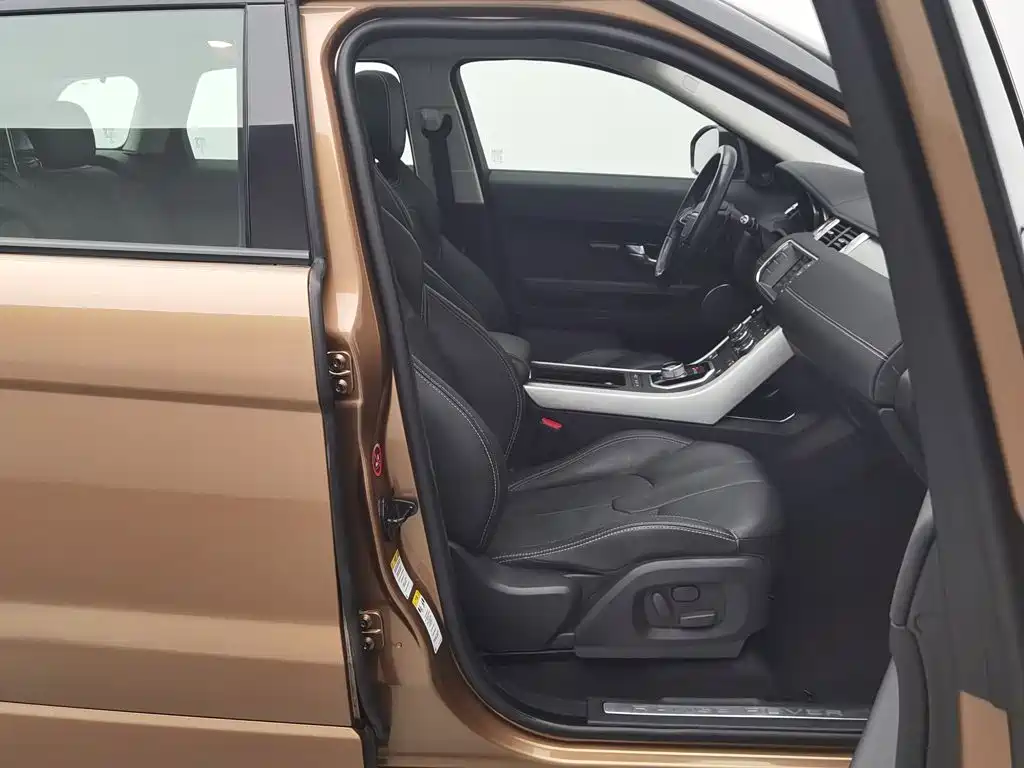 Land Rover Range Rover Evoque (Import) 2014 2015 2.0T 5-door Dynamic Edition