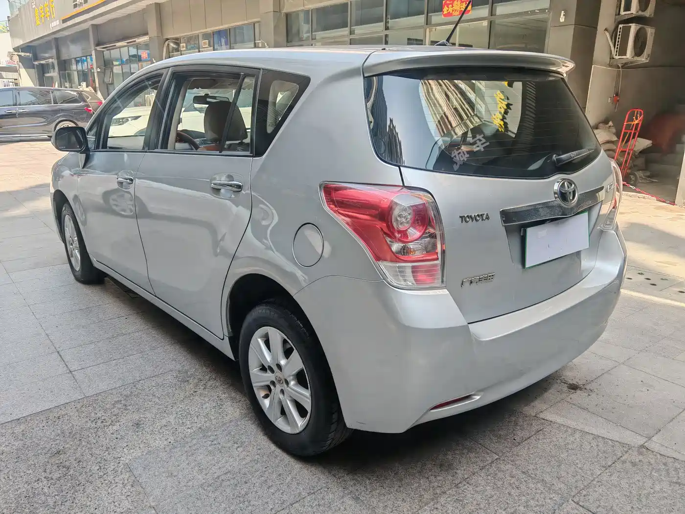 Toyota E'Z 2011 160E Manual Elite Edition фото 14