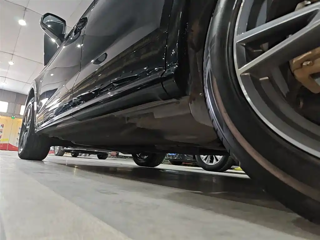 Audi Q5L 2020 45 TFSI Exclusive Fashion фото 22